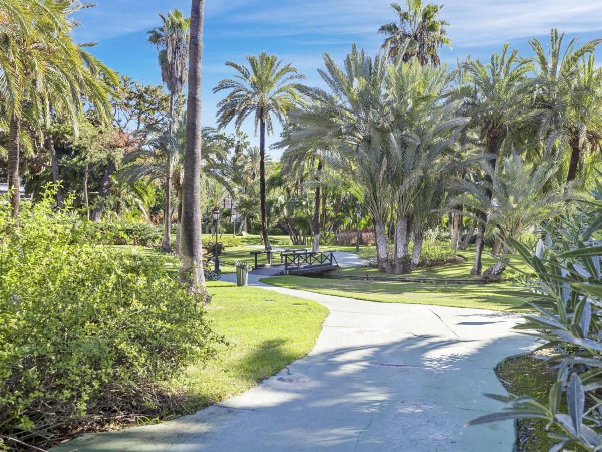 Apartamento De 2 Dormitorios En Playas Del Duque Μαρμπέλλα Εξωτερικό φωτογραφία